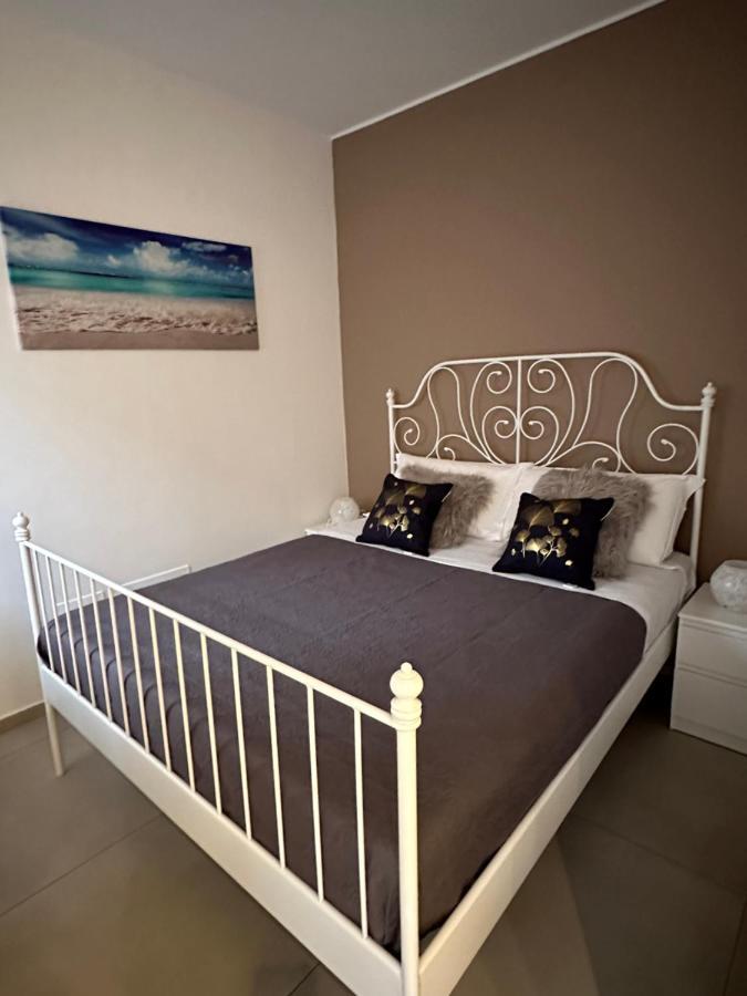 Apartments Ennio Top Class Bari Exterior foto