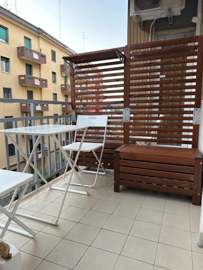 Apartments Ennio Top Class Bari Exterior foto